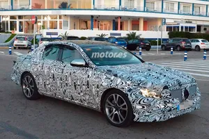 Mercedes Clase E 2016 espiado en fase de pruebas