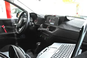 El BMW Serie 1 Sedán muestra su interior por primera vez