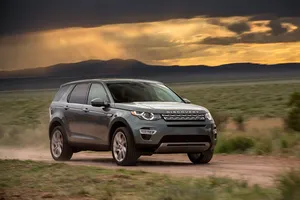 Land Rover Discovery Sport, precios y equipamientos para España