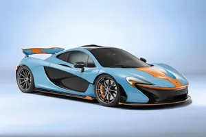 McLaren P1: MSO rinde tributo a los clásicos colores de Gulf