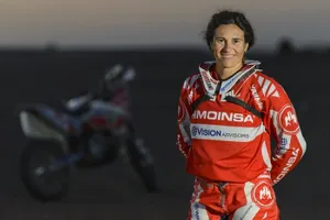 Rosa Romero: ''Mi objetivo es terminar el Rally Dakar 2015''