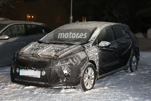 Kia Cee'd 2016, primeras imágenes de su futuro restyling