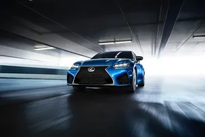 Lexus GS F, poniendo un poco de pimienta a la mezcla