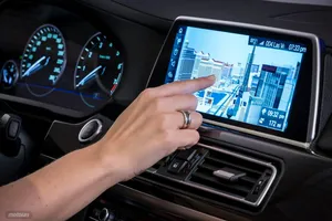 El nuevo iDrive de BMW en funcionamiento