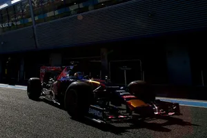 Sainz, impresionado por el apoyo de las gradas de Jerez