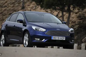 Ford Focus 1.0 EcoBoost (I): Interior y novedades 2015