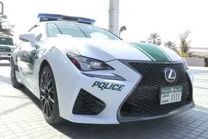 El Lexus RC F se incorpora a la policía de Dubai