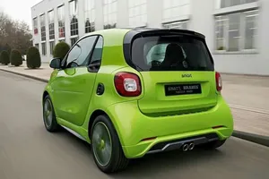 Smart Fortwo Brabus 2015, primeras imágenes oficiales