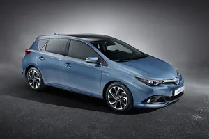 Toyota Auris 2015, un nuevo diseño que estará en Ginebra