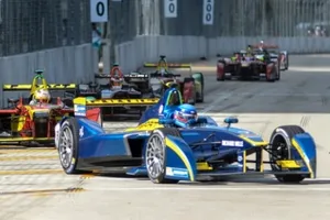 Nicolas Prost vence en la carrera de Miami