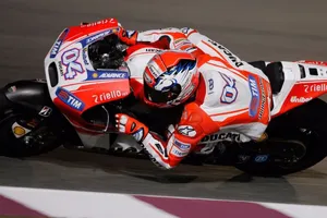 Dovizioso supera a Márquez en el segundo día con la Ducati