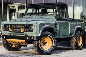 Kahn Design se atreve con el Land Rover Defender Pick-Up