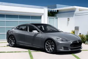 Noruega - Febrero 2015: Tesla Model S coge impulso con la tracción total