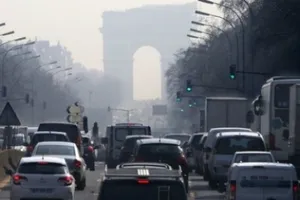 Y al final París restringió el tráfico en función de la matrícula