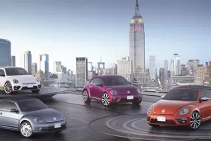 Cuatro nuevas ediciones del Volkswagen Beetle visitan la gran manzana