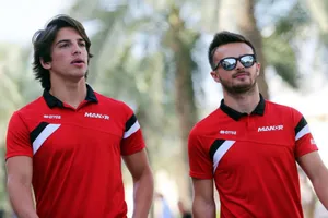 Will Stevens se burla de Roberto Merhi