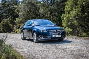 Propietarios del Opel Insignia se sienten defraudados por el sistema Intellilink
