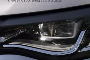 El Renault Talisman nos anticipa sus faros Full LED