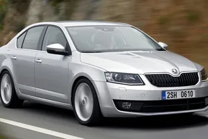 Alemania - Junio 2015: El Skoda Octavia se cuela en el Top 5