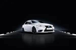 Lexus IS 300h Sport Edition, nuevo acabado deportivo por 42.600 euros