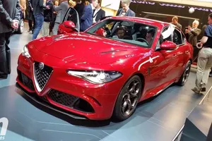 Alfa Romeo Giulia QV: ¡7 minutos y 39 segundos en Nürburgring!