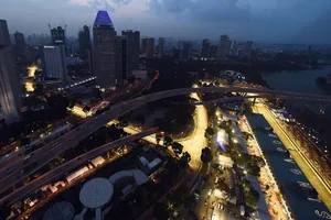Una neblina tóxica pone en peligro el GP de Singapur