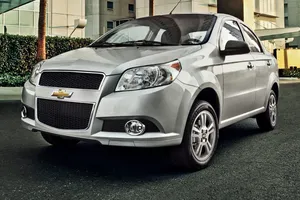 México - Agosto 2015: El dominio del Chevrolet Aveo llega a su fin