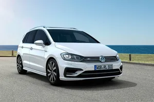 Volkswagen Golf Sportsvan R-Line, más deportividad exterior e interior