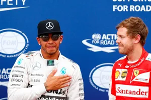 Vettel recibirá diez posiciones de sanción; Hamilton se relame