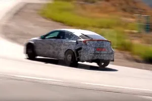 El Honda Civic Sedan Type R se muestra en vídeo