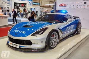 El Corvette C7 se viste de coche policía en la iniciativa "Tune It Safe 2015"