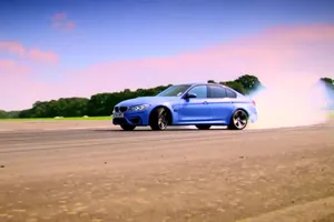 Se compra un BMW M3 baratito y descubre que fue destrozado en Top Gear