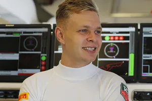 Mercedes pone en su punto de mira a Kevin Magnussen