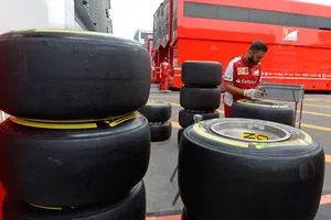 Neumáticos Pirelli para las tres primeras carreras de 2016