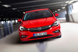 Opel Astra, con la élite entre ceja y ceja