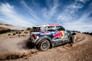 Dakar 2016, etapa 8: Las dunas acaban con Loeb