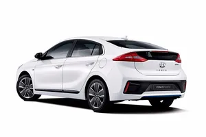 El Hyundai IONIQ se muestra en las primeras imágenes oficiales