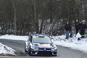 Ogier y Meeke pujan por el Rally de Montecarlo