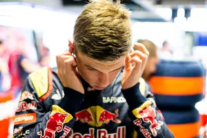 Verstappen: "Quiero ser campeon, no importa el equipo"