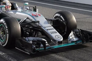 Primer test F1 2016: Luces y sombras