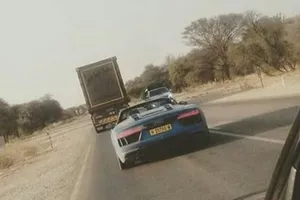 El Audi R8 Spyder se pasea al natural en Namibia