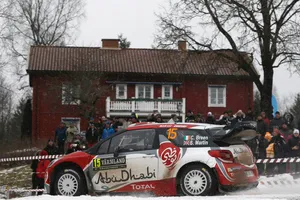 Se cae un tramo más en el Rally de Suecia