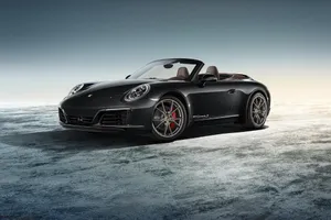 Este 911 Carrera S Cabriolet de Porsche Exclusive es espectacular