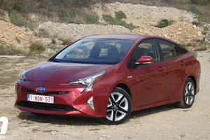 Prueba Toyota Prius (II): sus armas tecnológicas