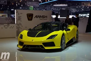 Arash Motors AF8, deportivo británico con músculo norteamericano