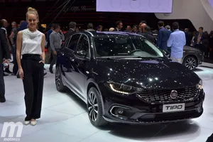 Fiat Tipo Compacto 2016, el más pequeño de la familia ve la luz