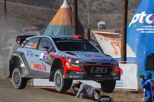 Neuville y Sordo puntúan para Hyundai en el Rally de Argentina