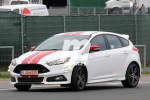 Cazamos a un Ford Focus ST más picante