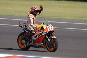 Marc Márquez y Dani Pedrosa imponen su ritmo en los primeros entrenamientos libres