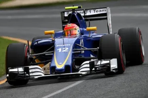 Sauber estrena un nuevo chasis para Felipe Nasr